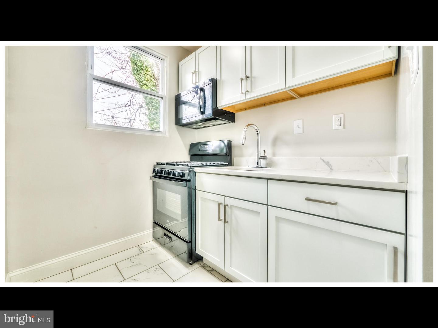 1206 Darley Ave Property Photo 11