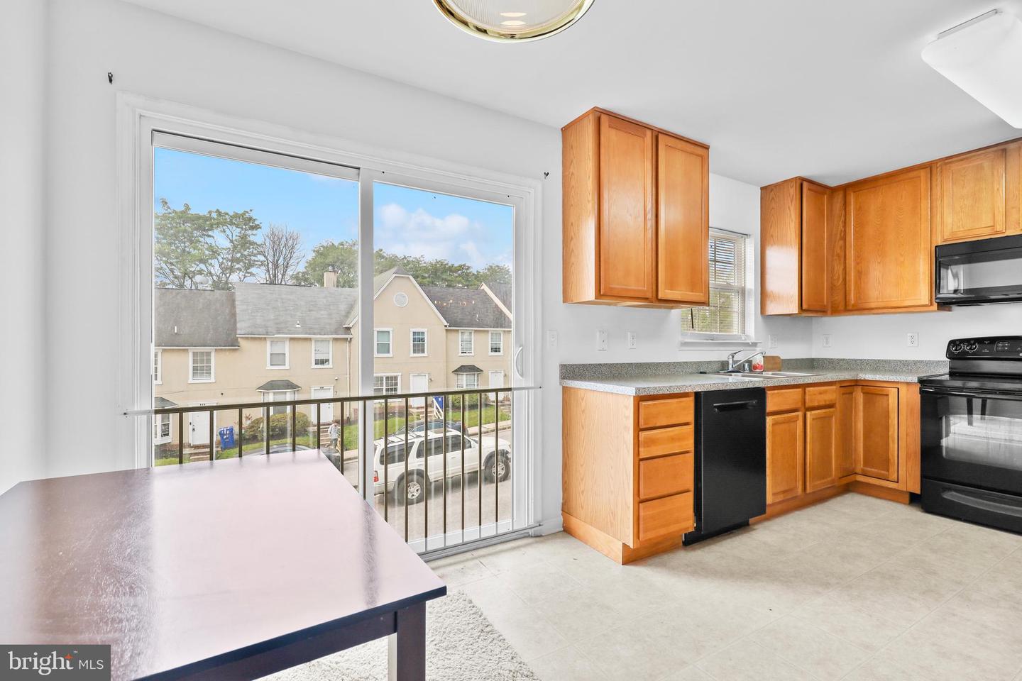 437 Property Photo 7