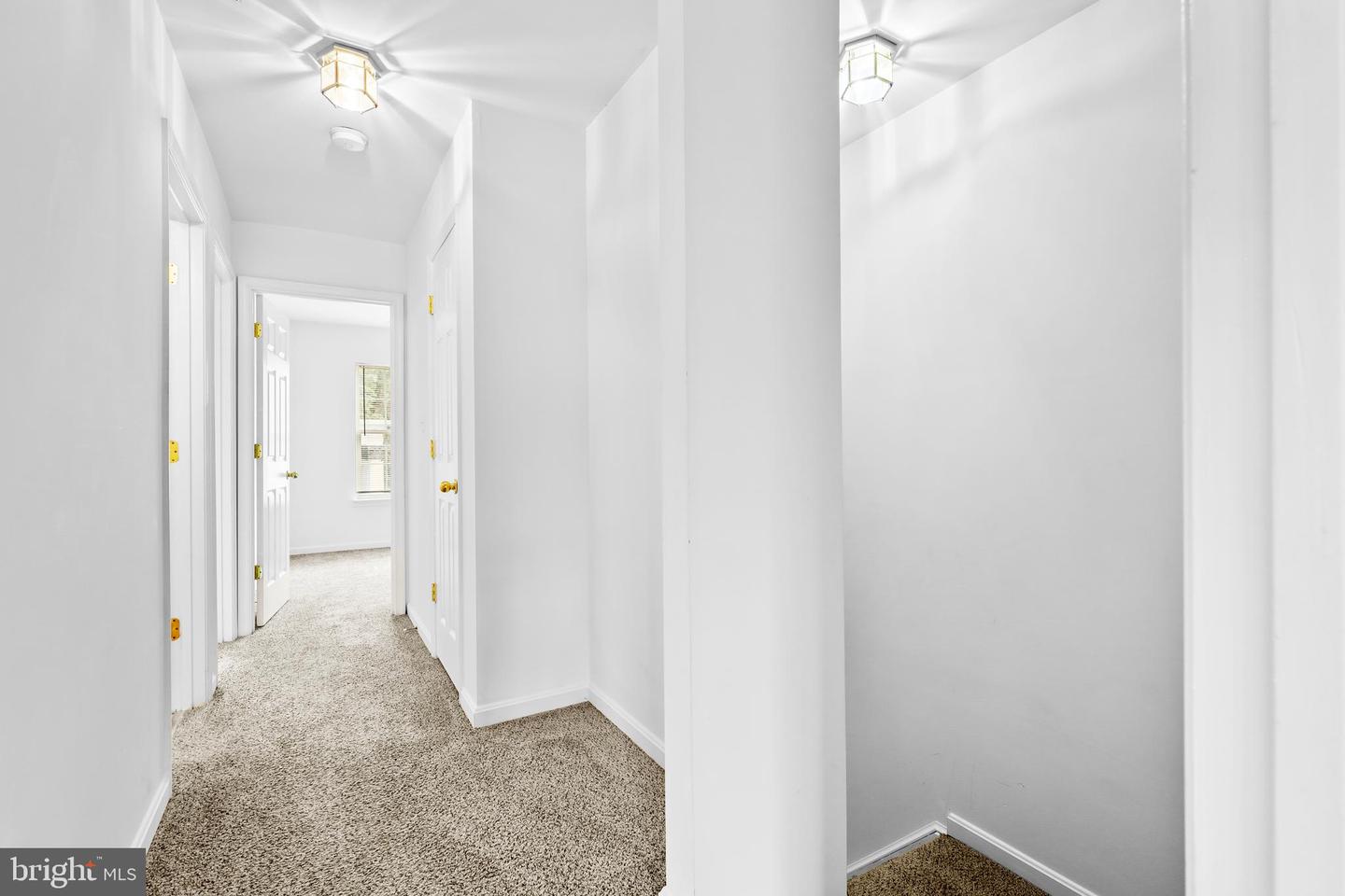 437 Property Photo 16