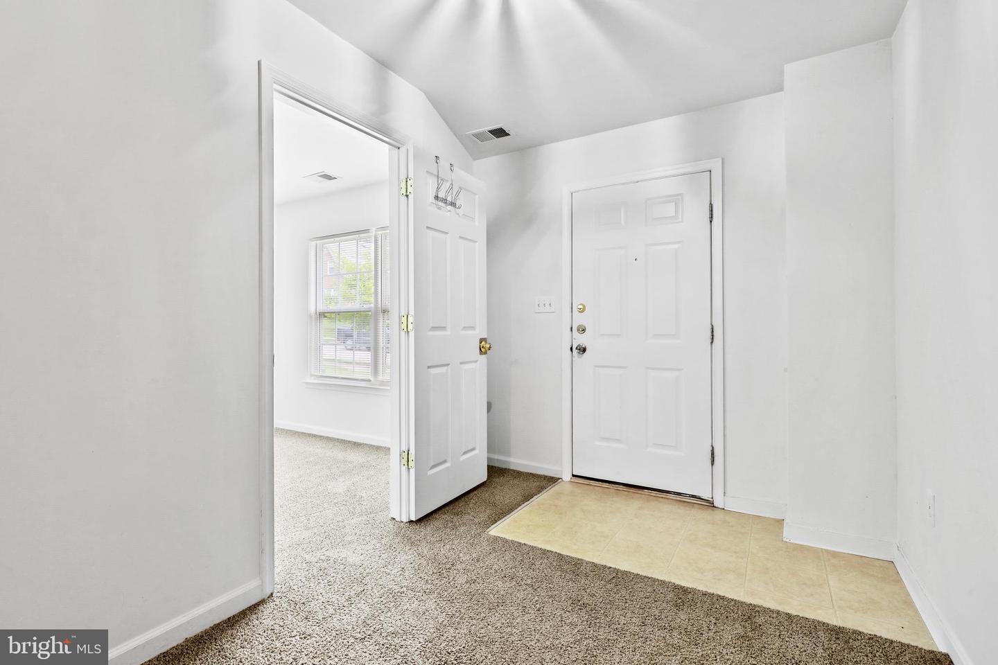 437 Property Photo 30