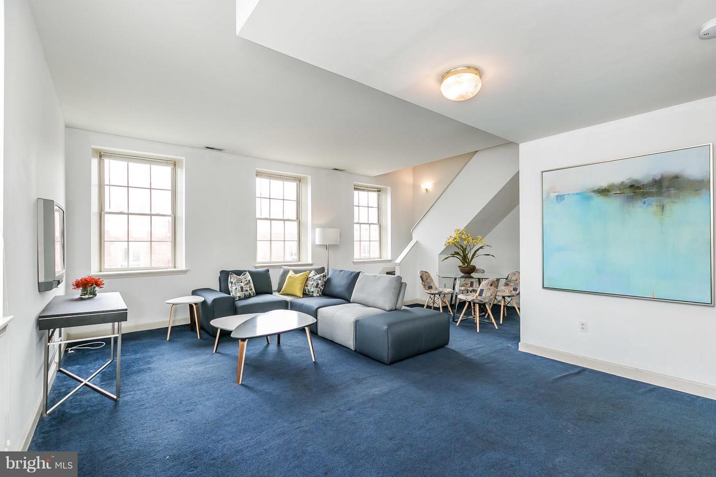 1 Henrietta St W #apt D Property Photo 8