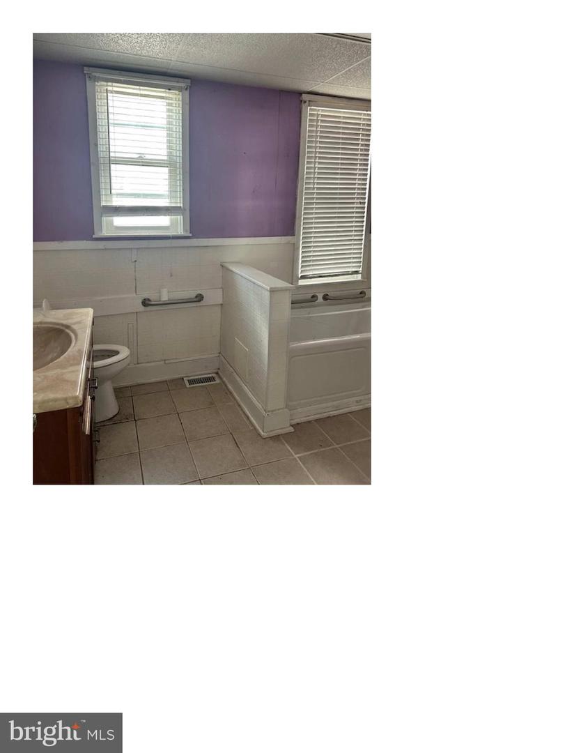 MDBA2174618 Property Photo 8