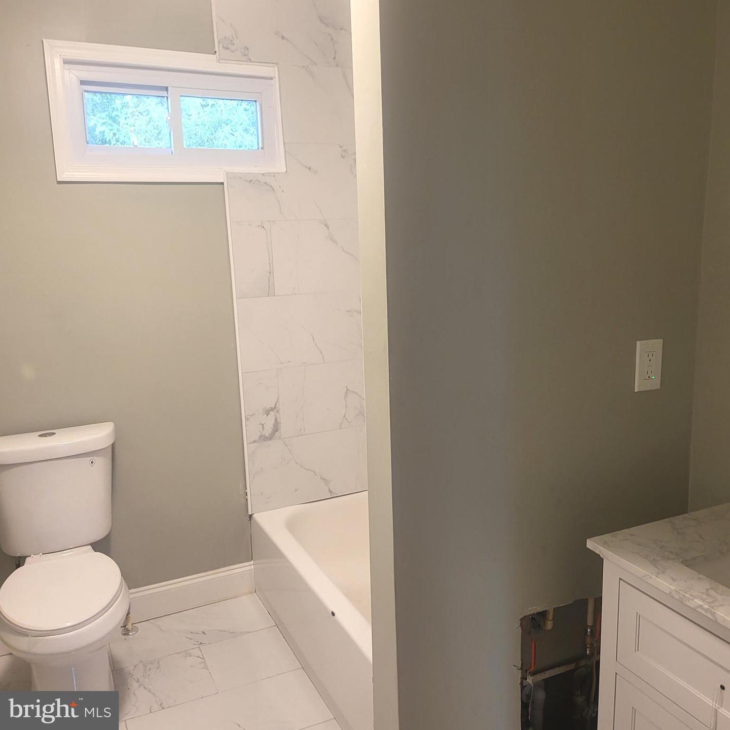 2801 Fleetwood Ave Property Photo 8