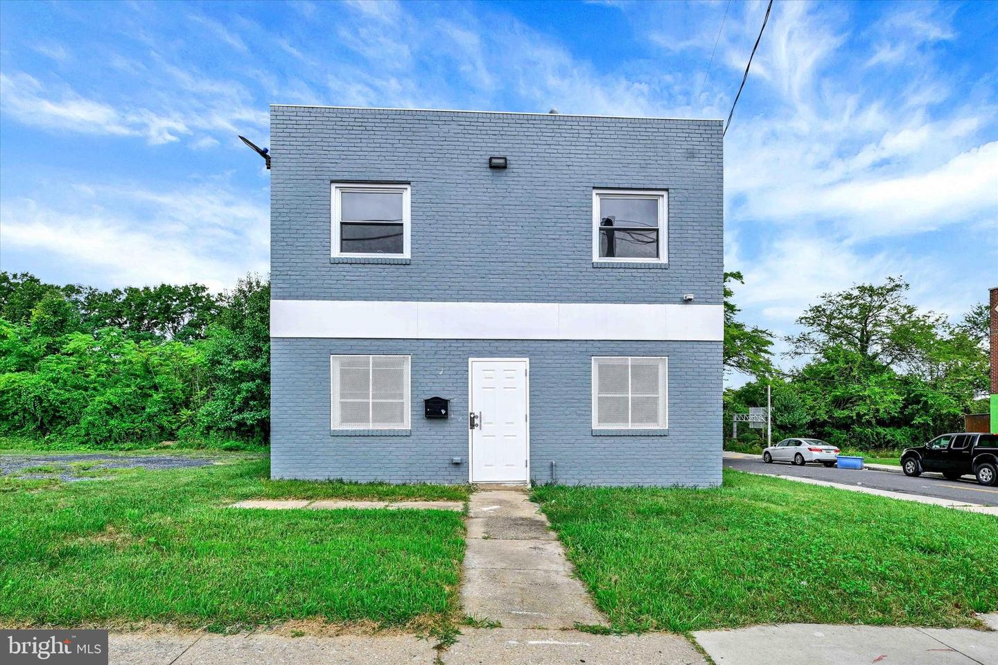 2400 Annapolis Rd Property Photo 1