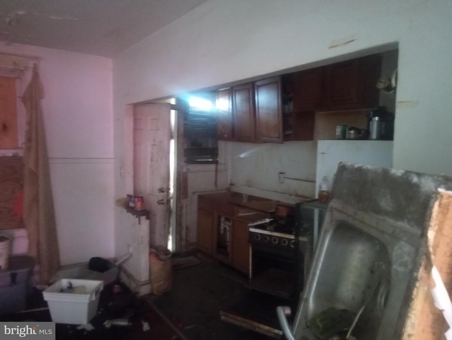 3214 Ravenwood Ave Property Photo 6