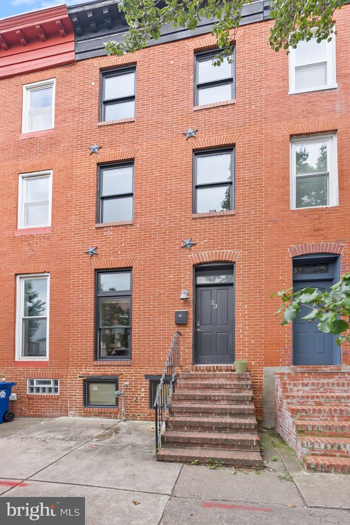 23 Washington St S Property Photo 1