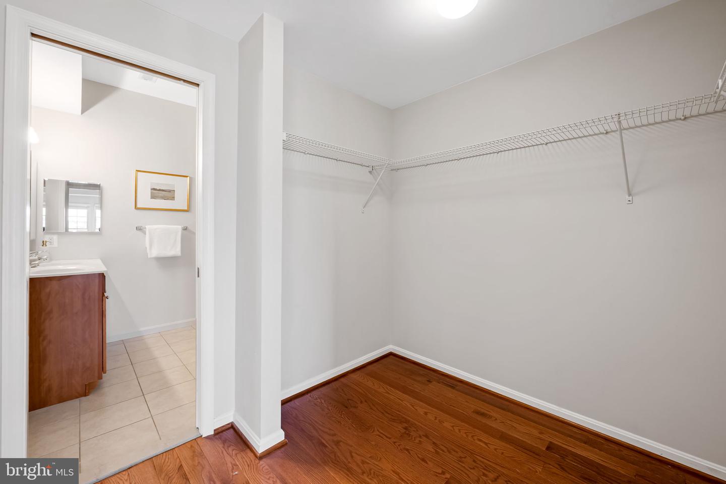 534 Canton Ct Property Photo 25