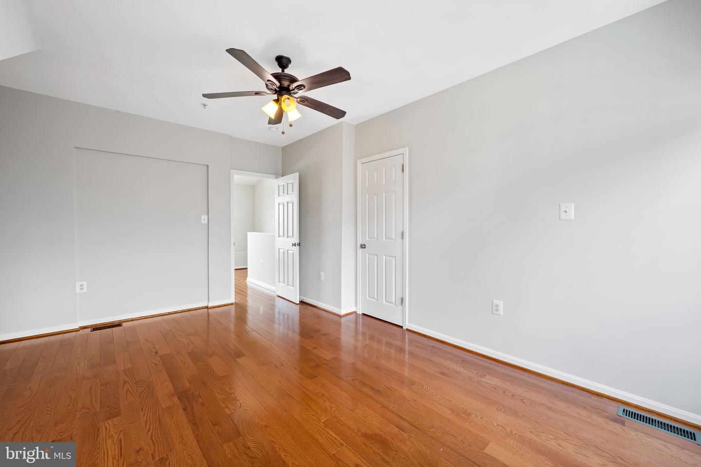 534 Canton Ct Property Photo 34