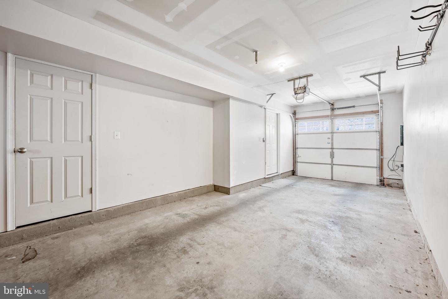 534 Canton Ct Property Photo 44