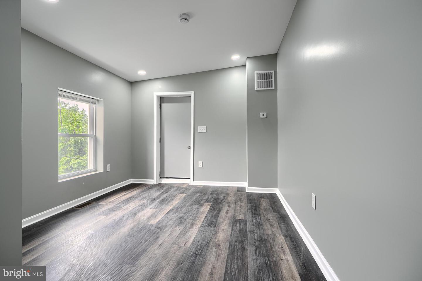 2222 Harford Rd Property Photo 17