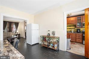 3425 Juneway Property Photo 8