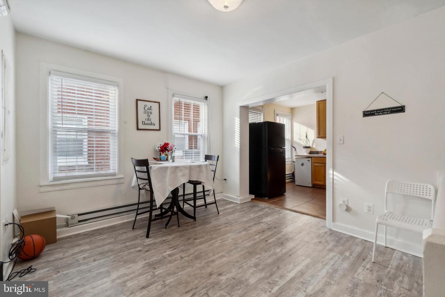 1822 Fleet St Property Photo 13