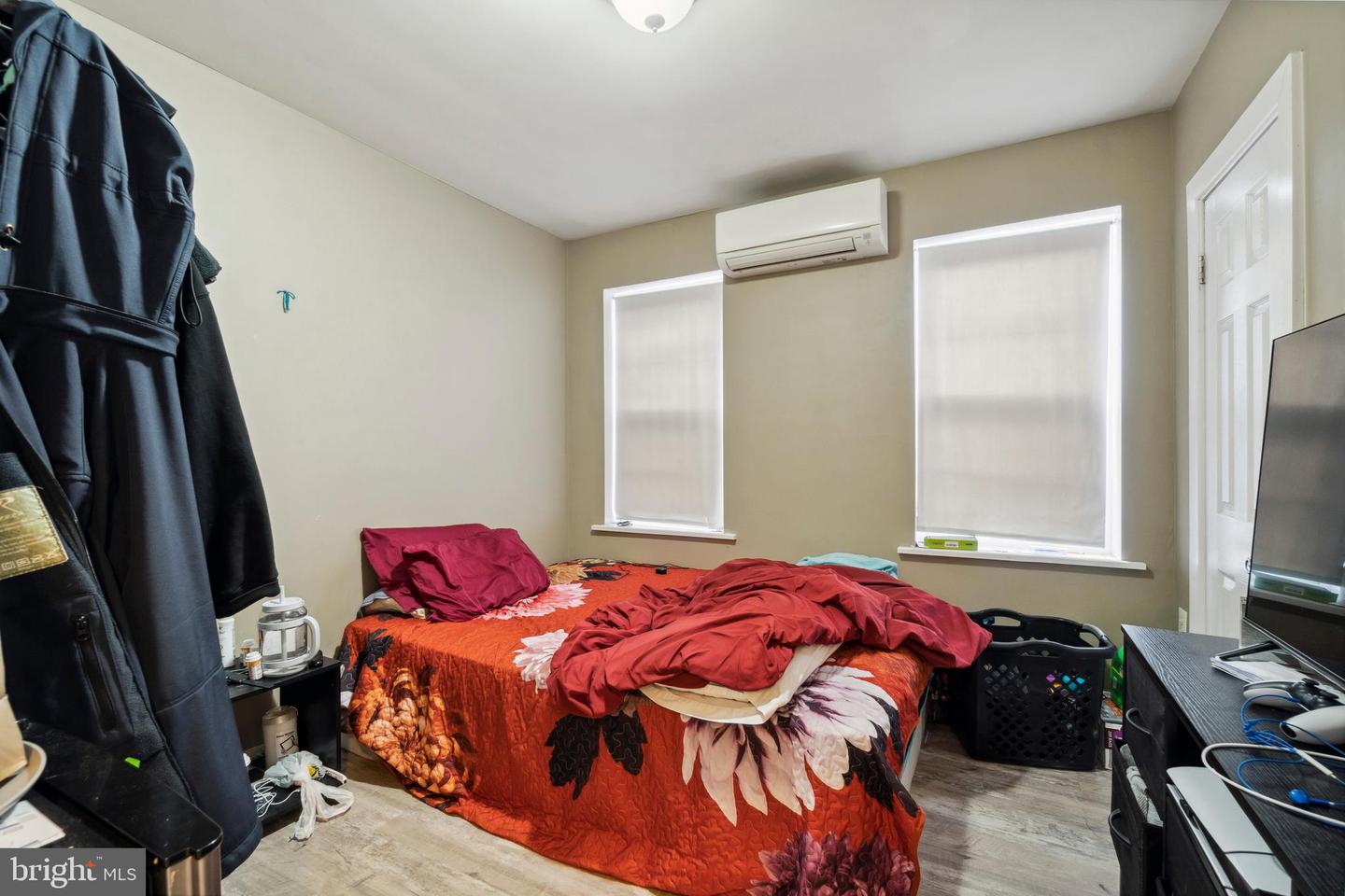1822 Fleet St Property Photo 17