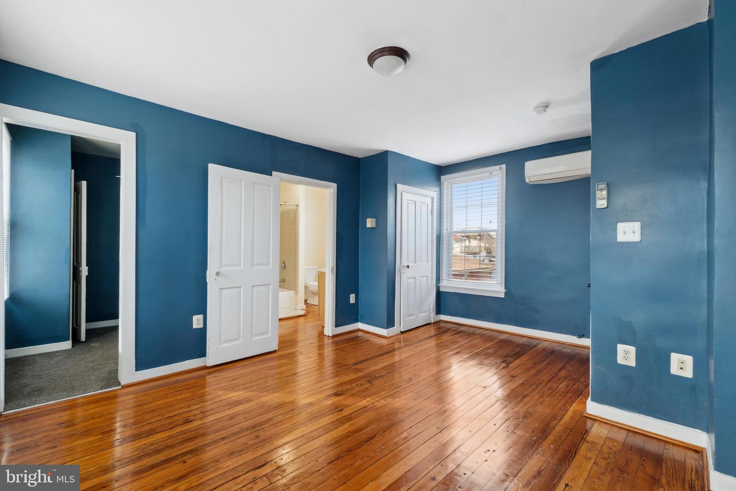 1822 Fleet St Property Photo 24