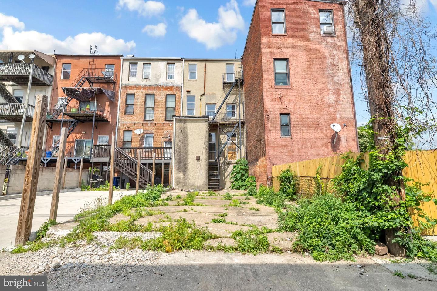 1802 Madison Ave Property Photo 2