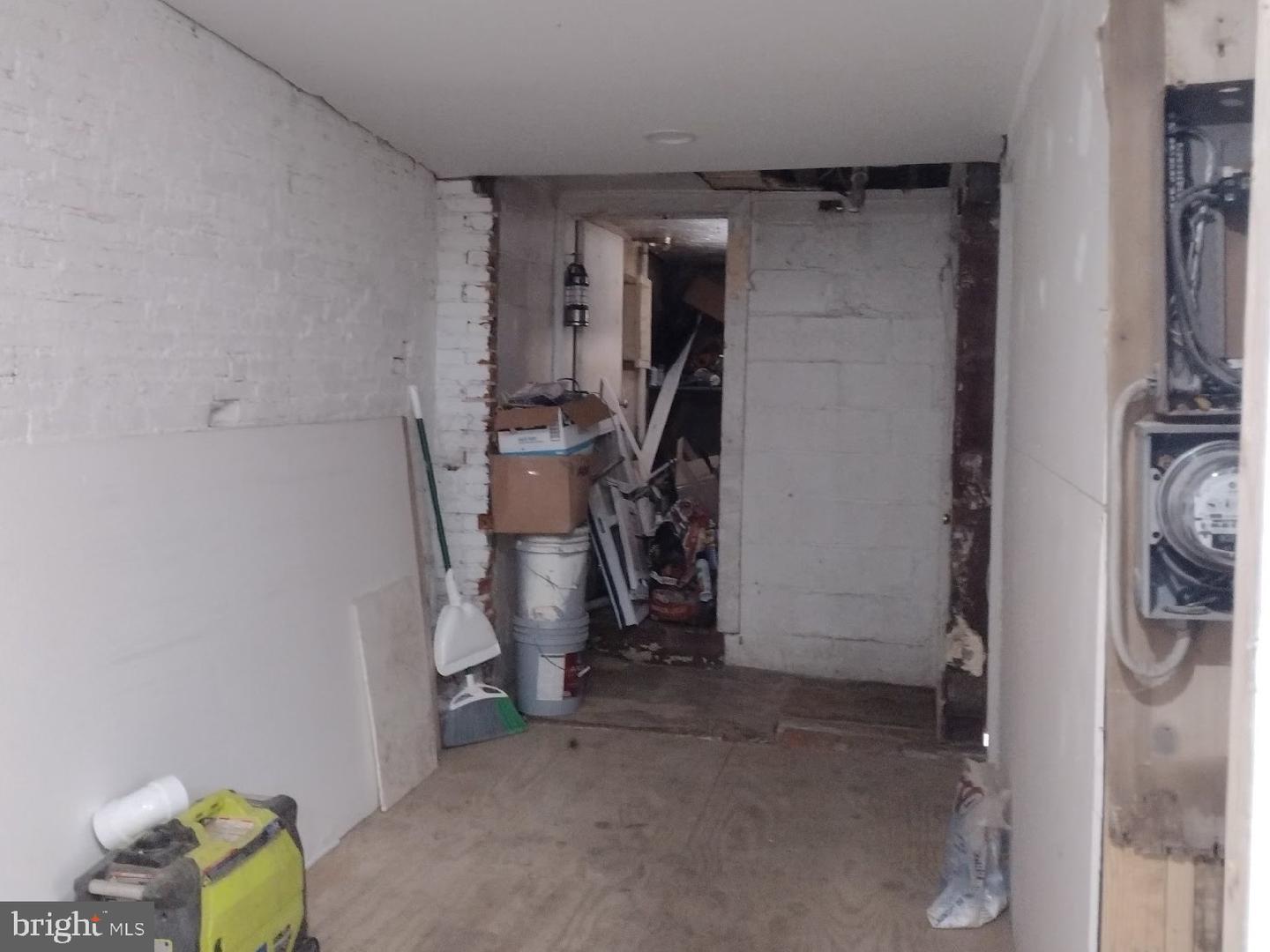 204 S Vincent St Property Photo 13