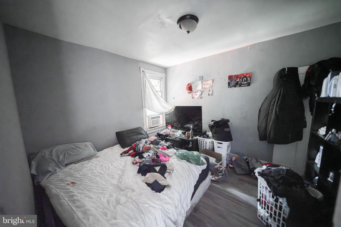 2869 Woodbrook Ave Property Photo 9