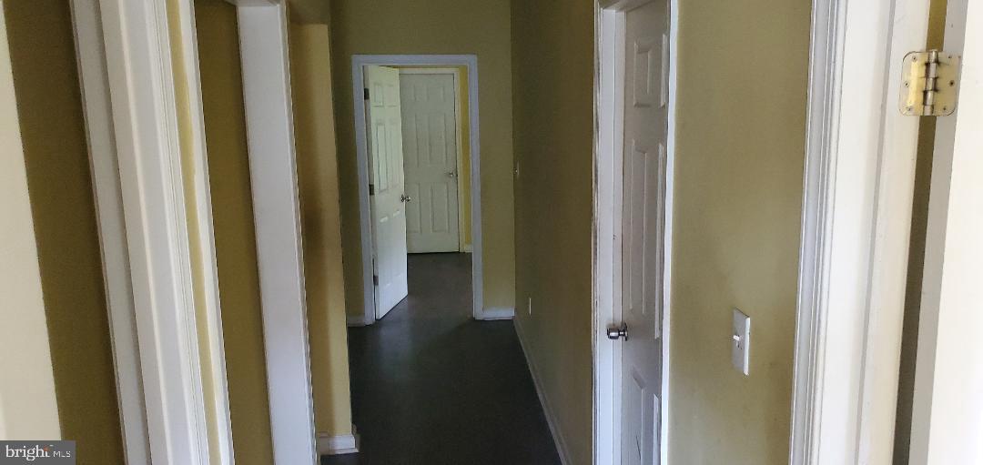 1013 Poplar Grove St Property Photo 11