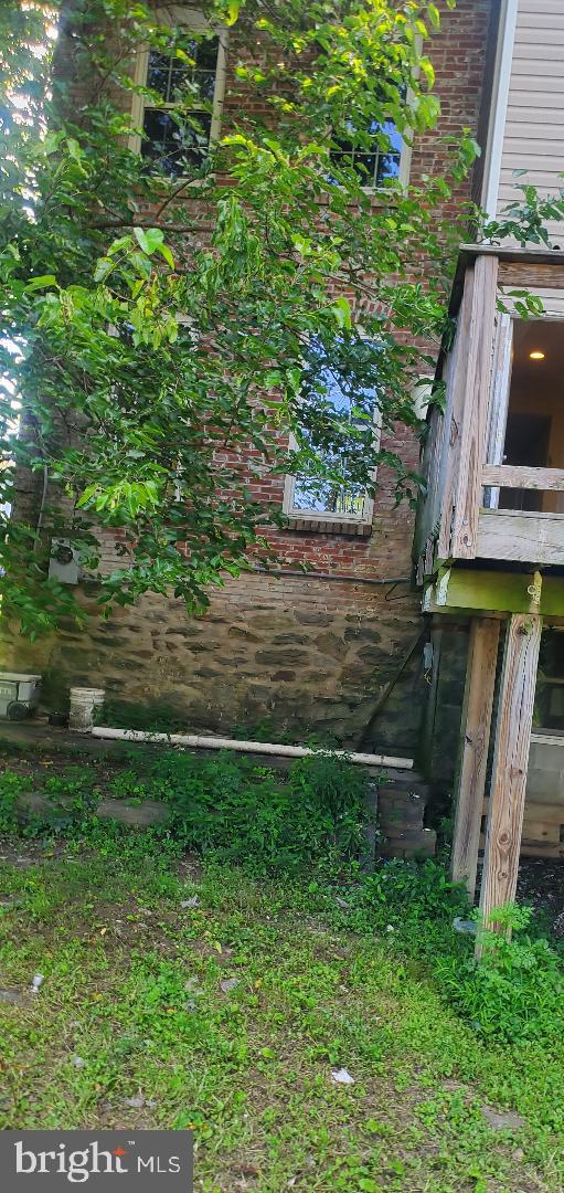1013 Poplar Grove St Property Photo 16