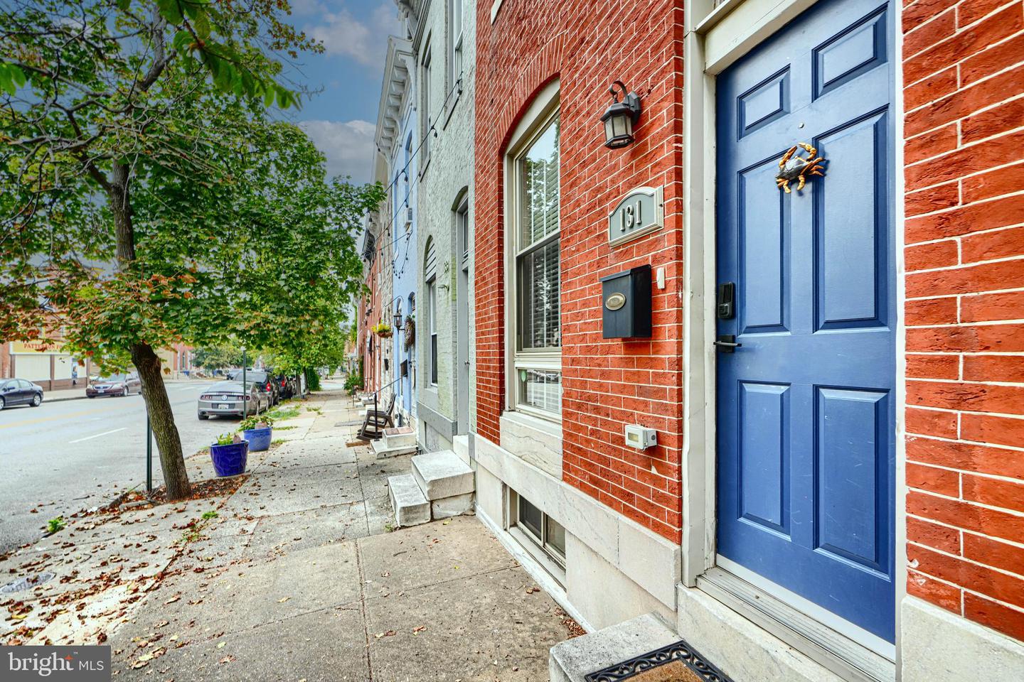 131 N PATTERSON PARK AVE Property Photo 1