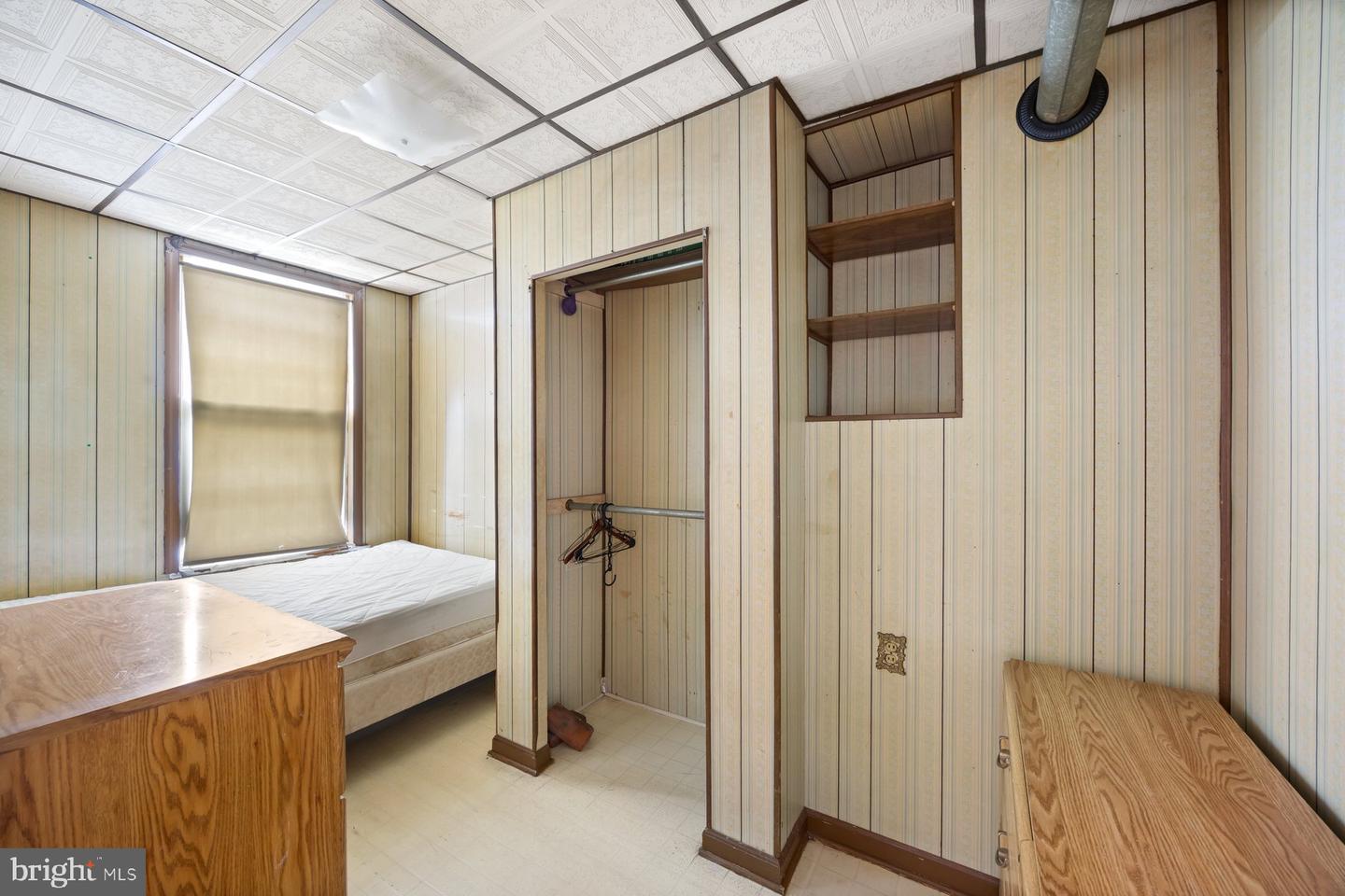 1725 Hollins St Property Photo 28