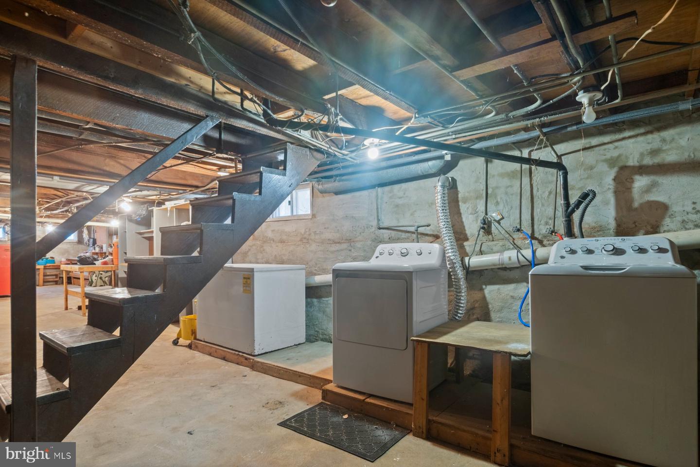 1725 Hollins St Property Photo 30