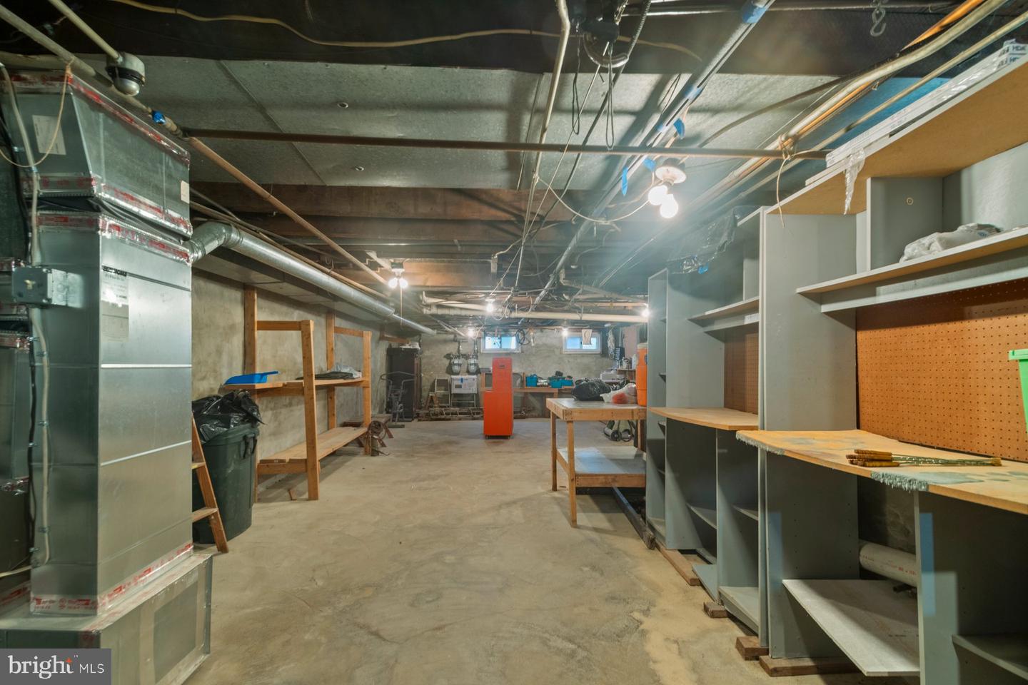 1725 Hollins St Property Photo 31