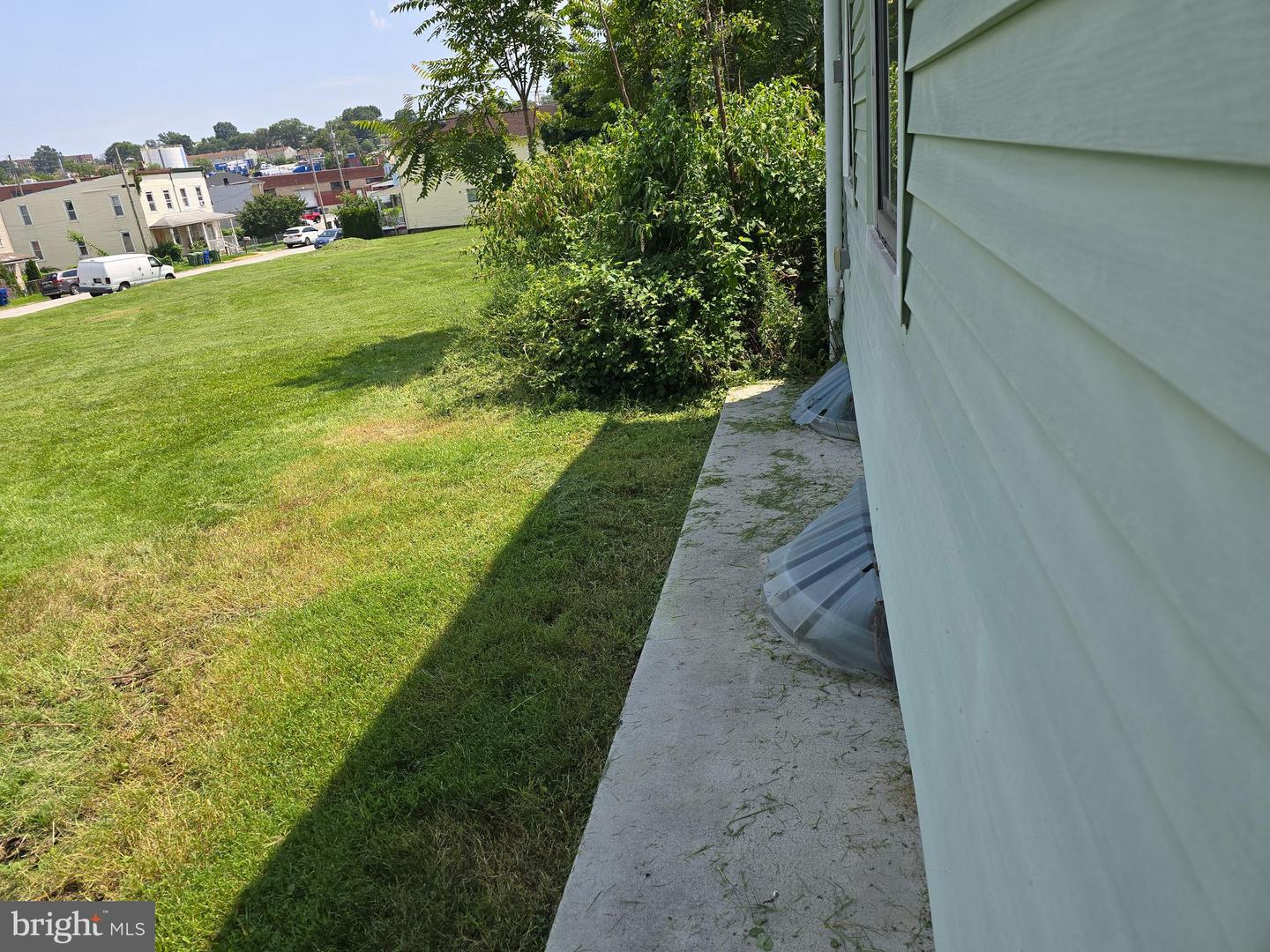 2111 Hollins Ferry Rd Property Photo 27