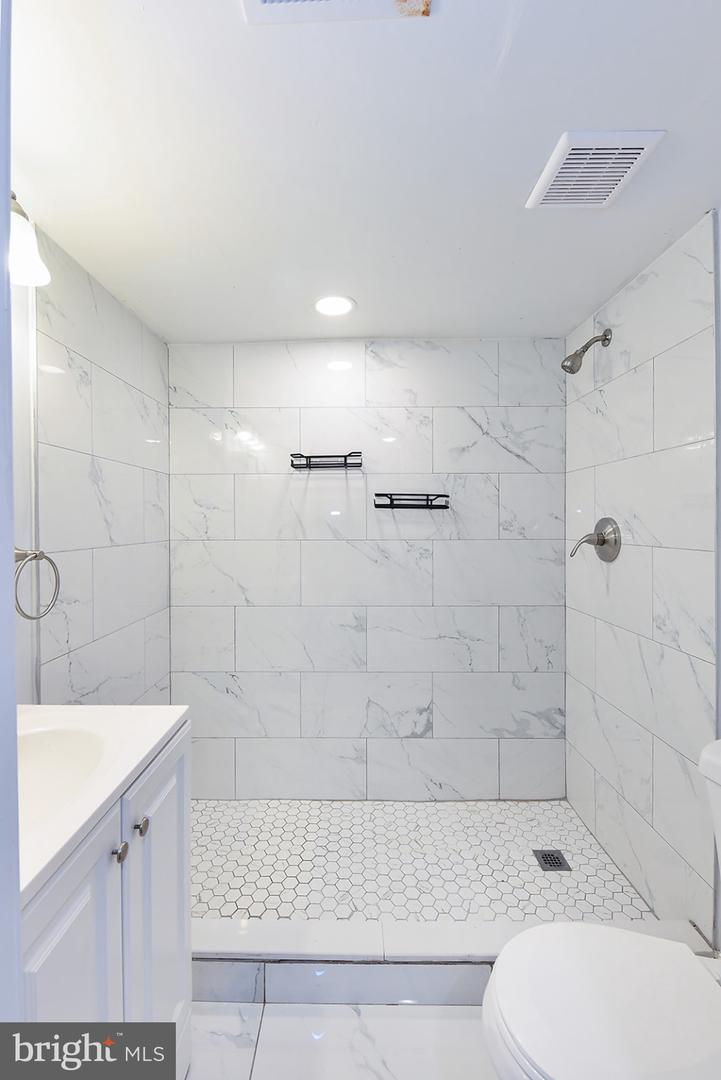 2039 Sinclair Ln Property Photo 15