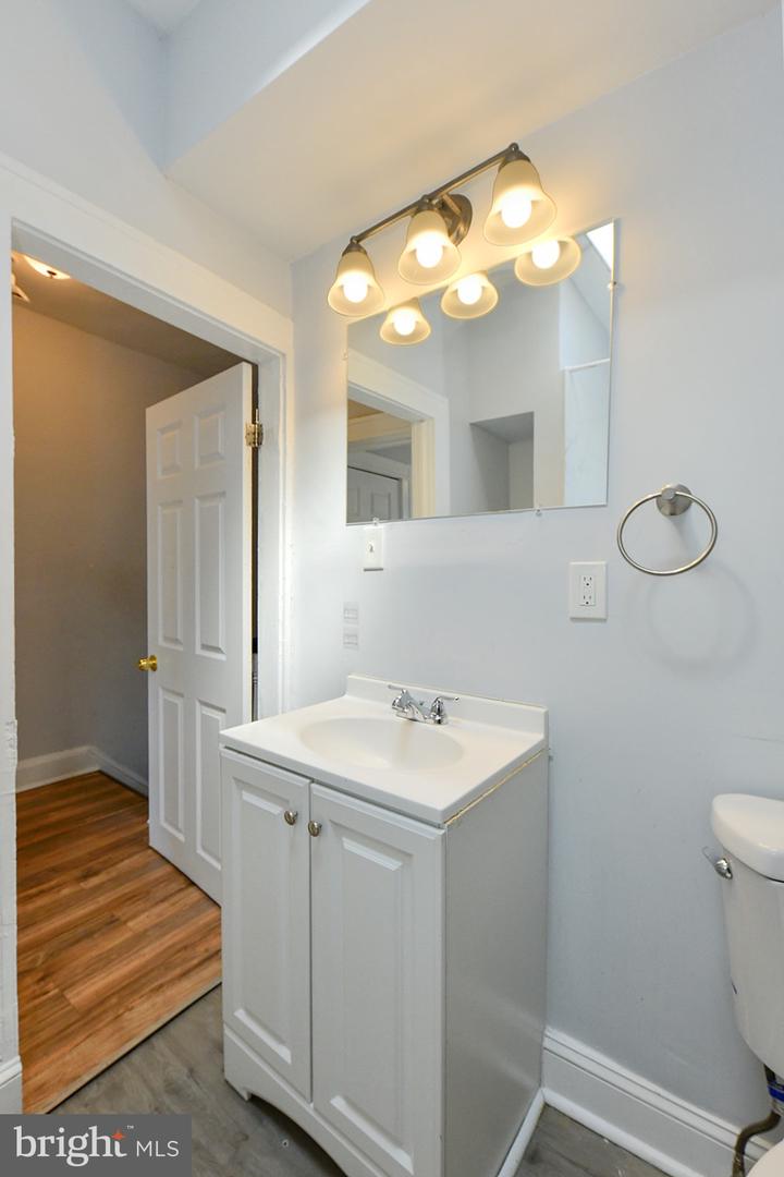 2039 Sinclair Ln Property Photo 18
