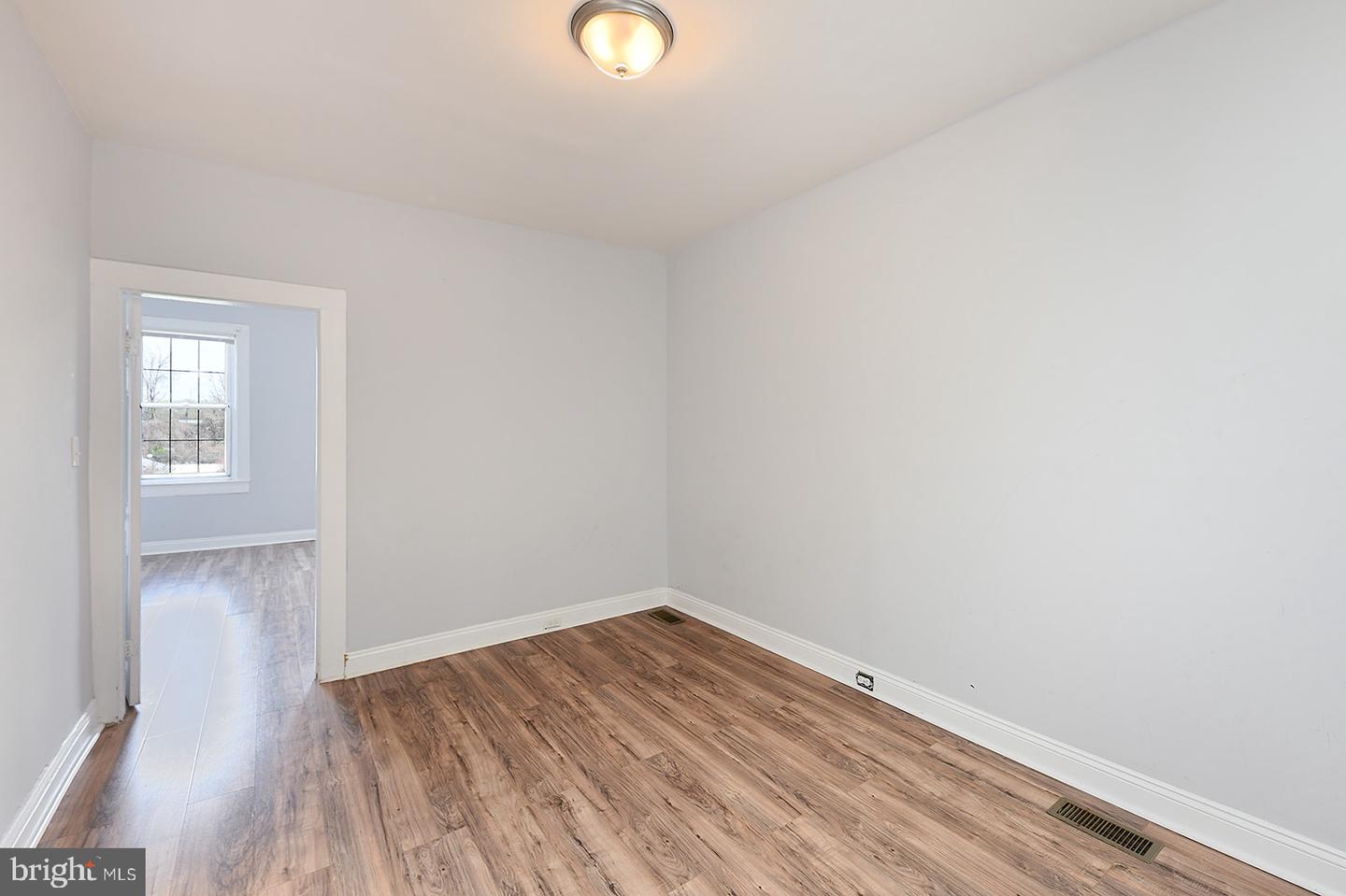 2039 Sinclair Ln Property Photo 21