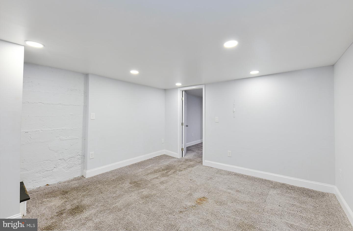 2039 Sinclair Ln Property Photo 27