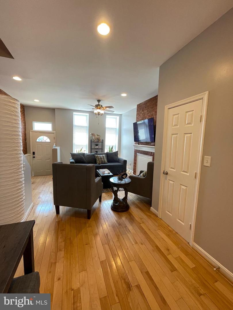 1743 DRUID HILL AVE Property Photo 1