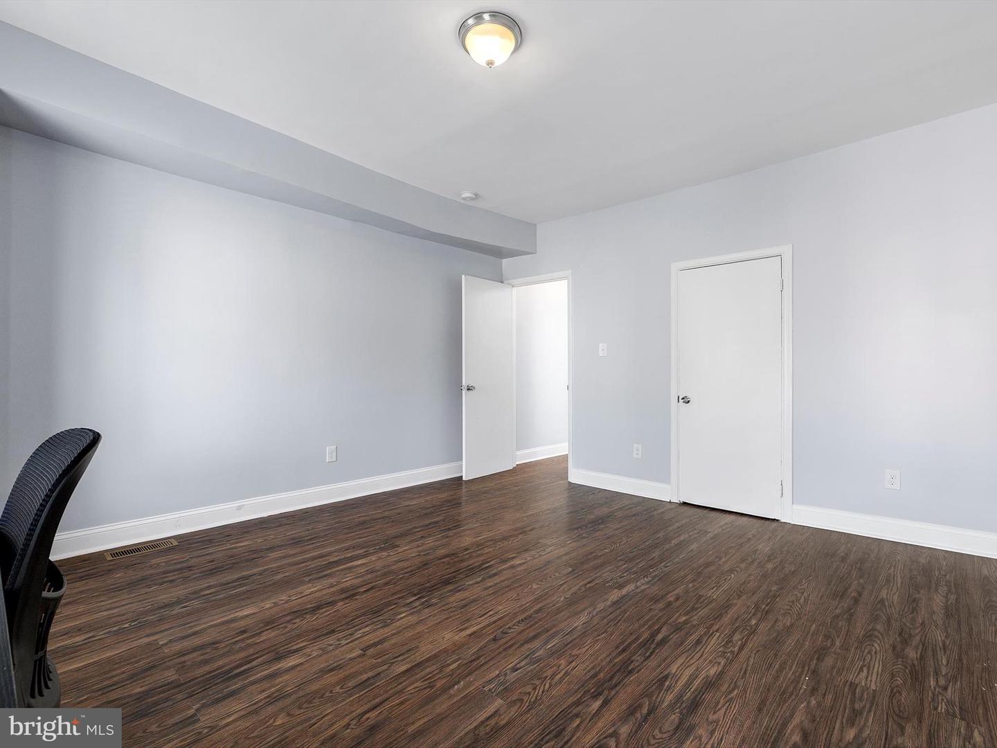 1713 E Lafayette Ave Property Photo 16