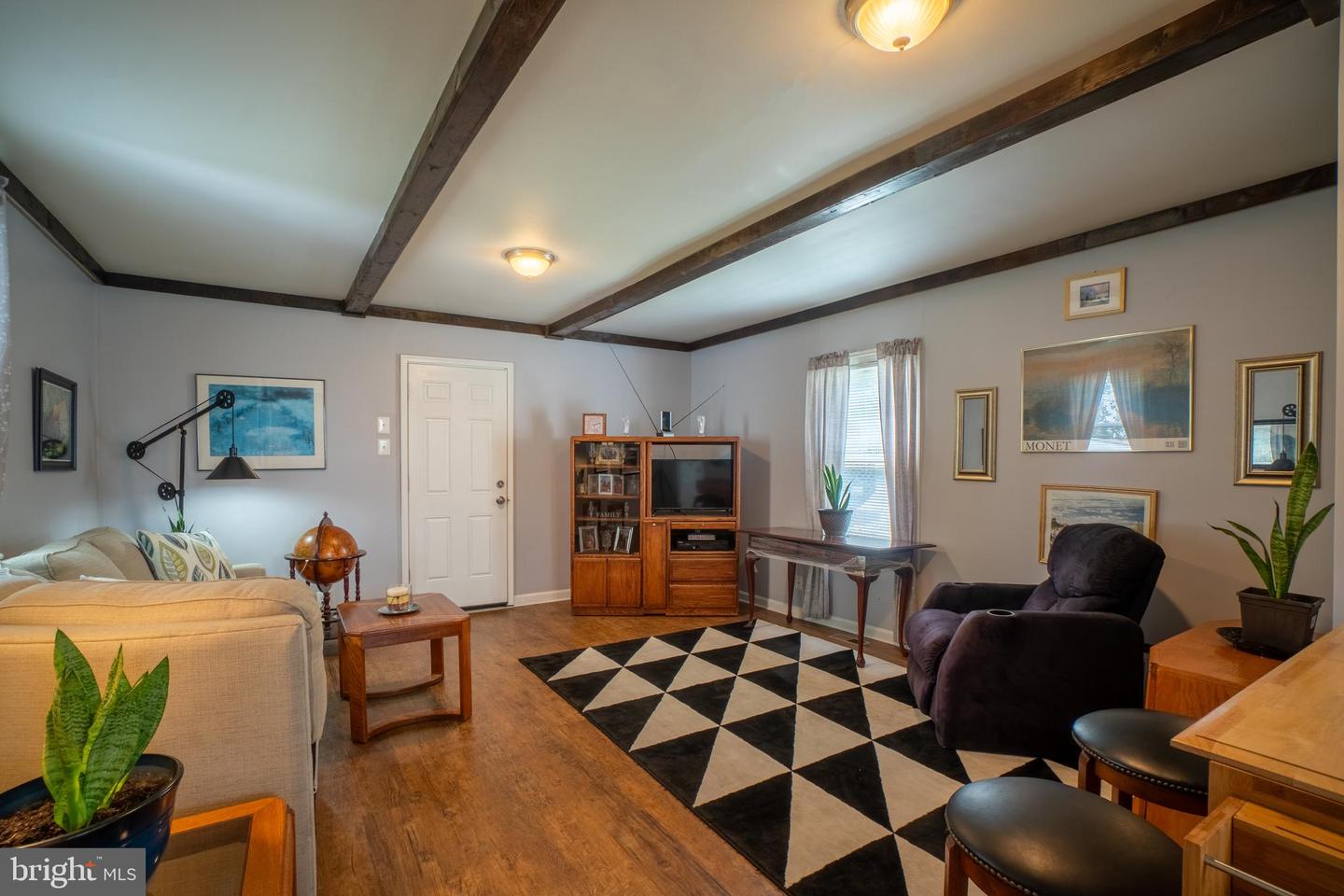 4415 Fairhaven Ave Property Photo 4