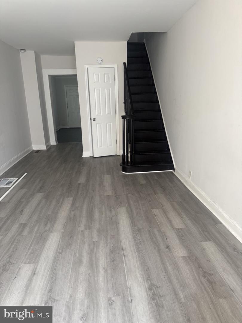 5 S Conkling St Property Photo 2