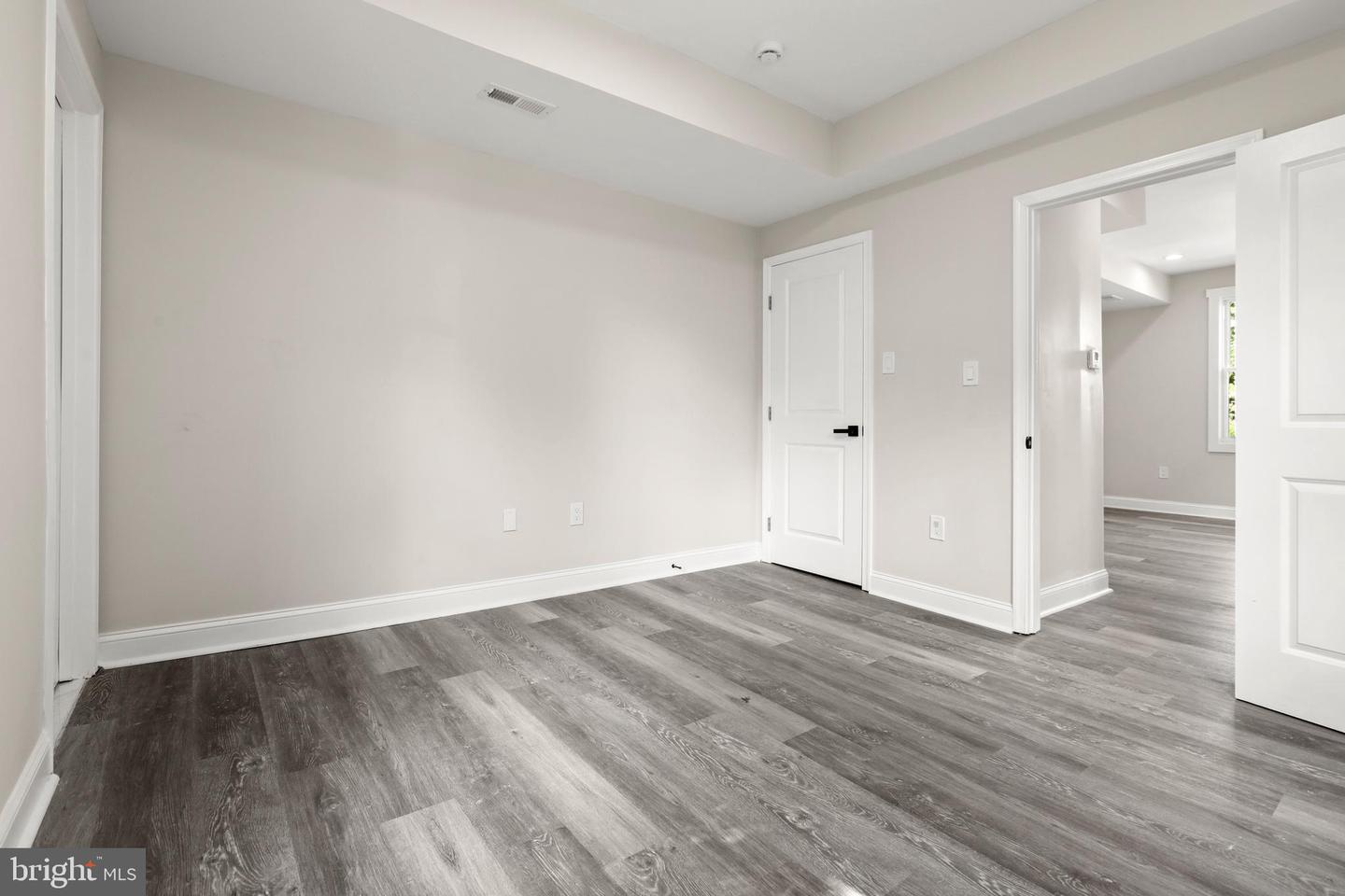 505 Mccabe Ave Property Photo 13