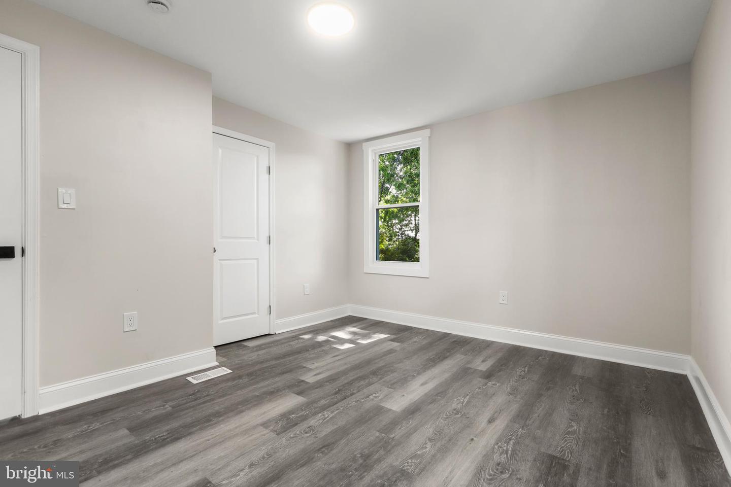 505 Mccabe Ave Property Photo 30