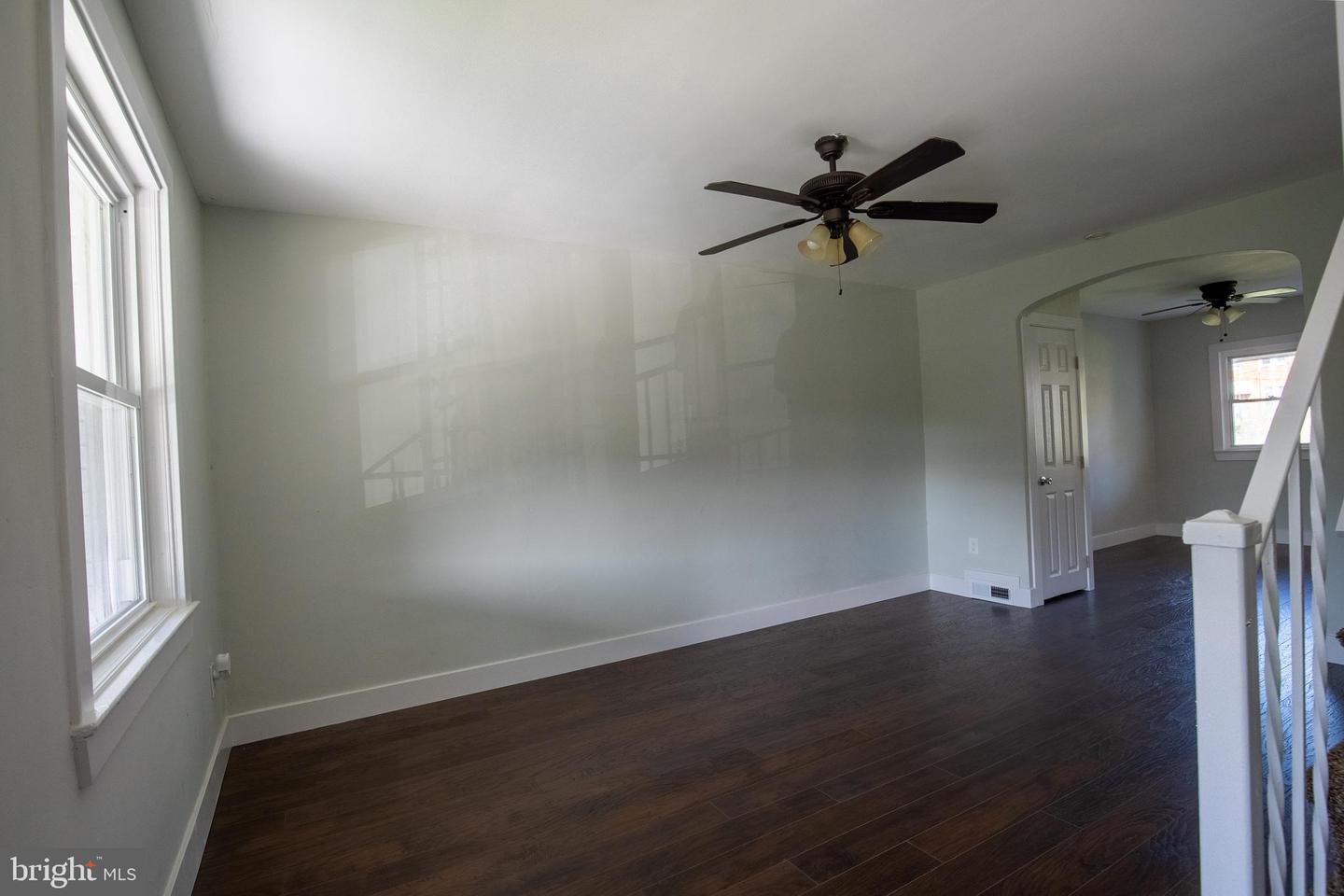 756 Richwood Ave Property Photo 3
