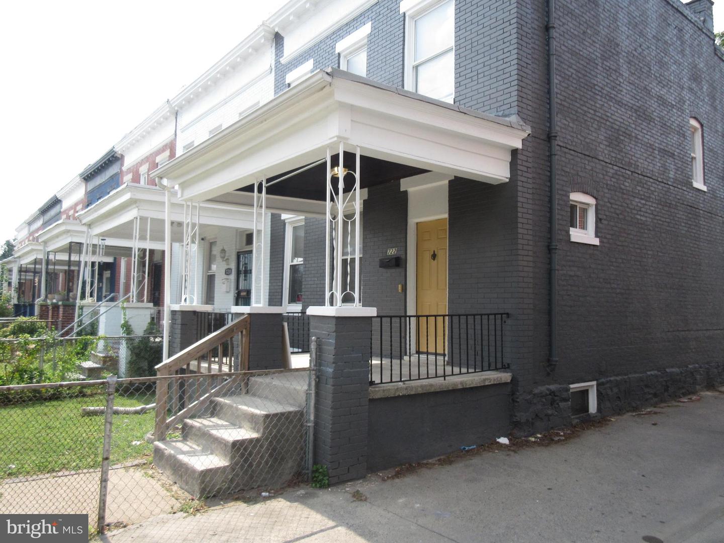 722 N Edgewood St Property Photo 10
