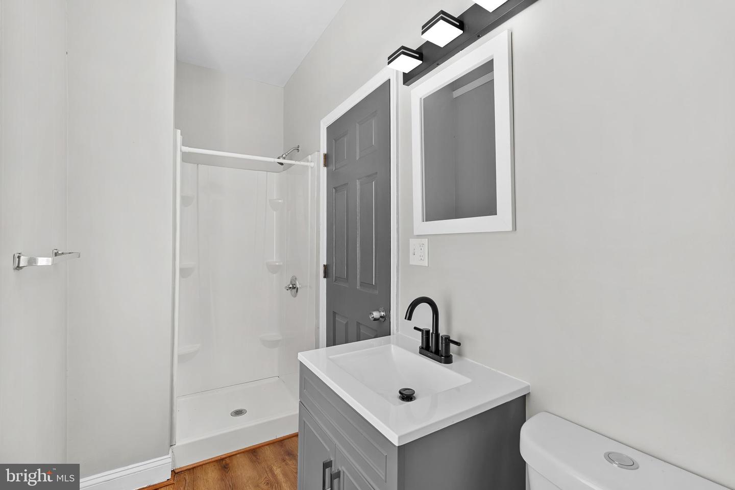 722 N Edgewood St Property Photo 24