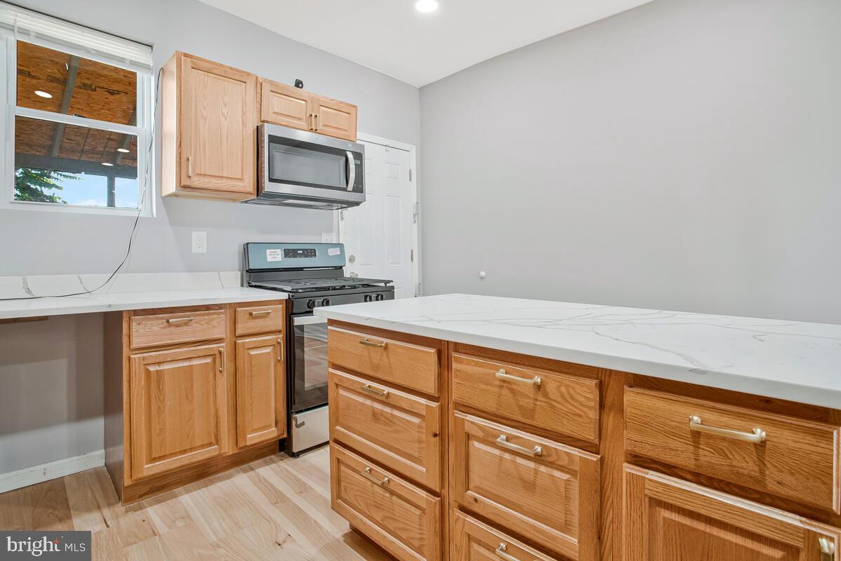 2505 Hollins St Property Photo 15