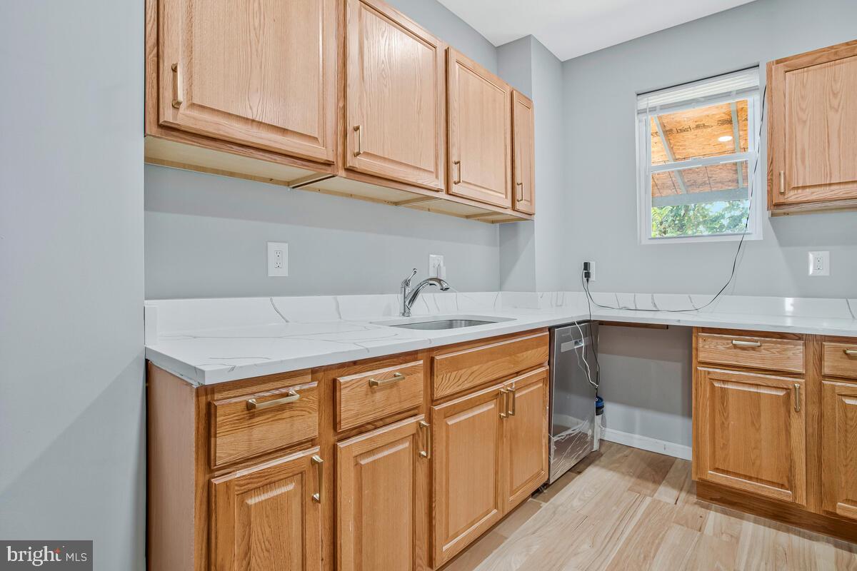 2505 Hollins St Property Photo 16