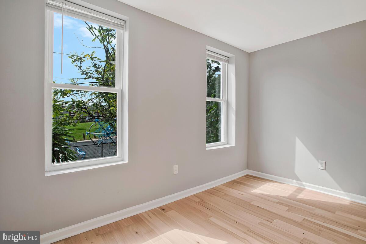 2505 Hollins St Property Photo 25