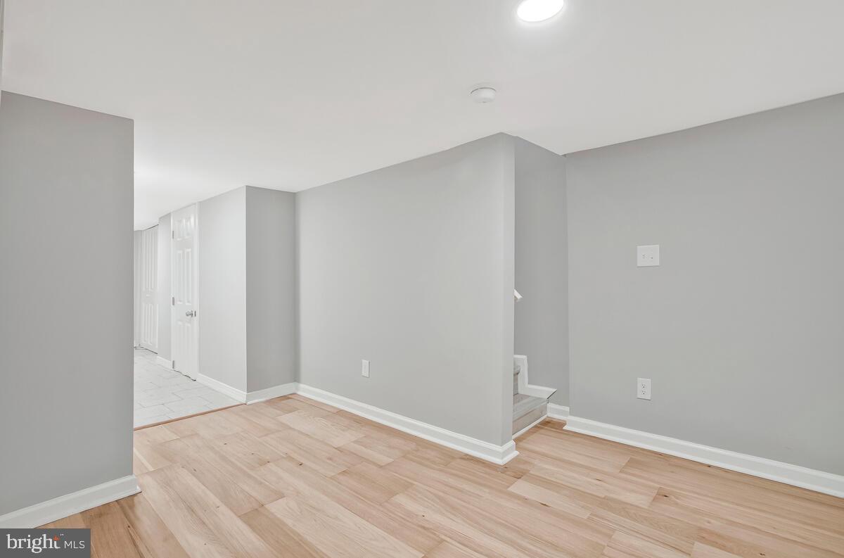 2505 Hollins St Property Photo 28