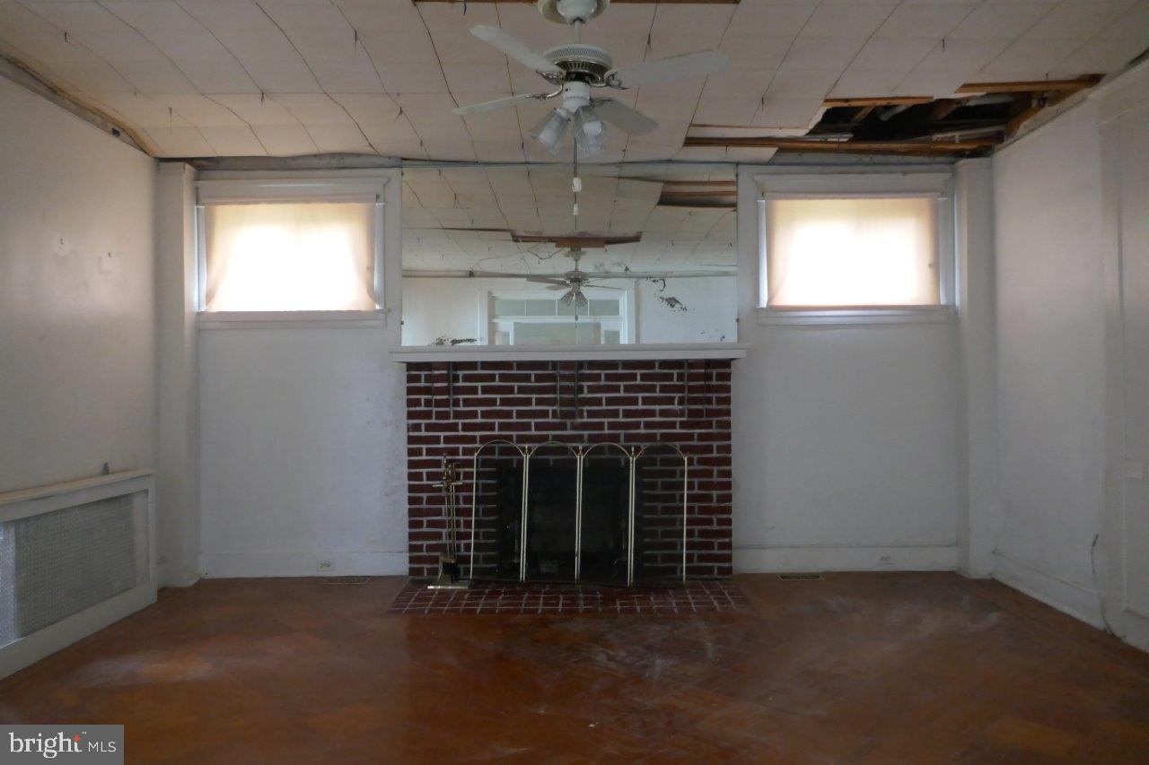 3701 Barrington Rd Property Photo 6