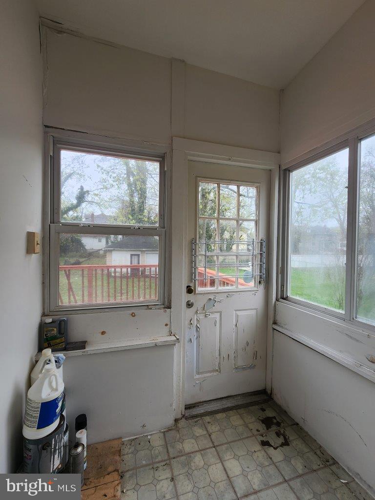 3701 Barrington Rd Property Photo 13