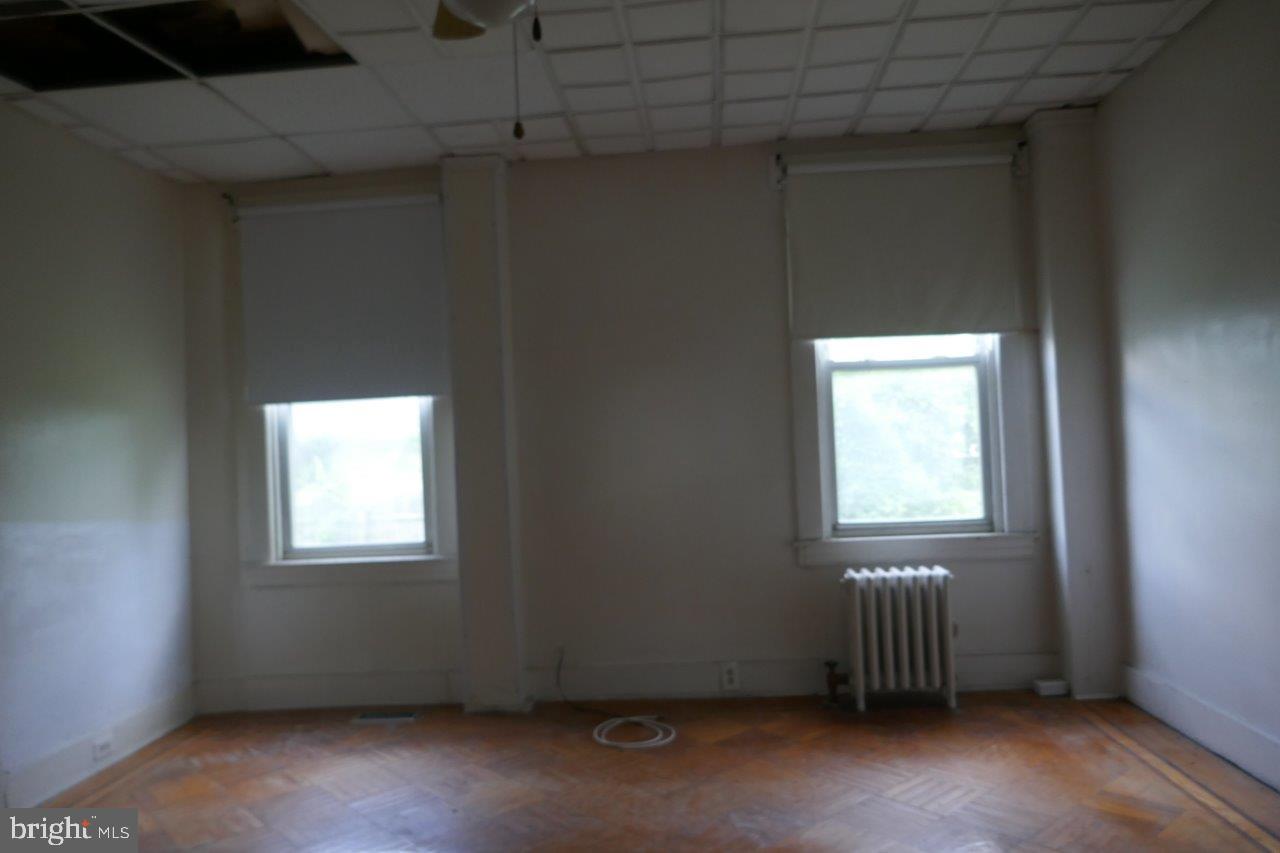 3701 Barrington Rd Property Photo 16