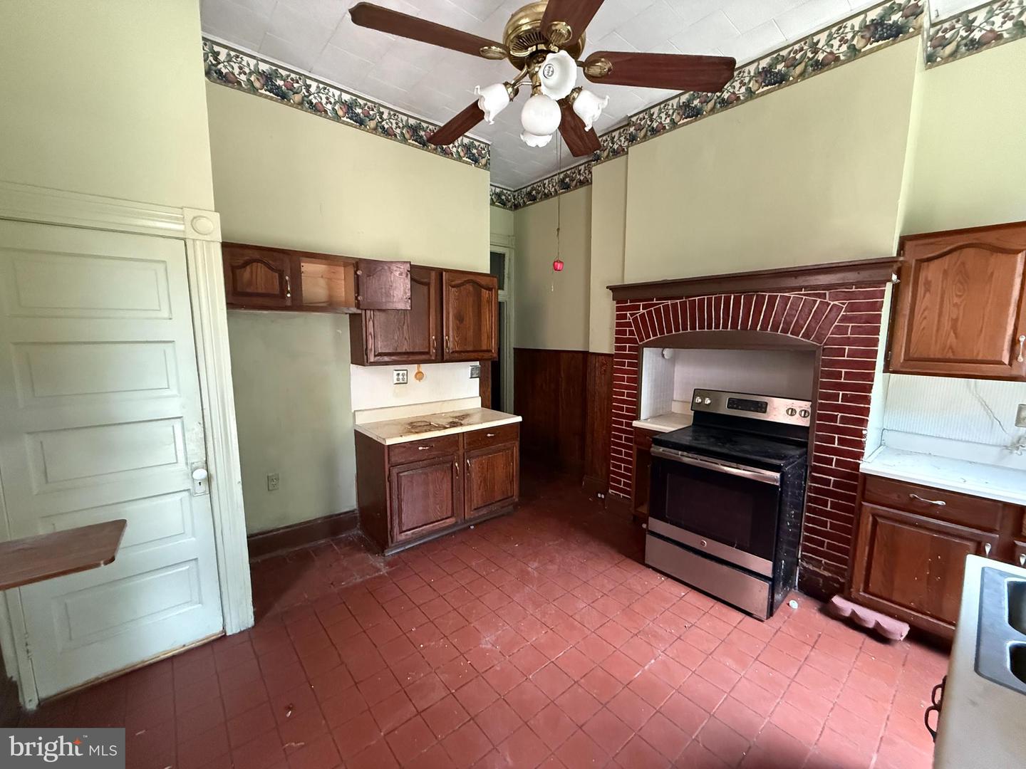 2036 Park Ave Property Photo 2