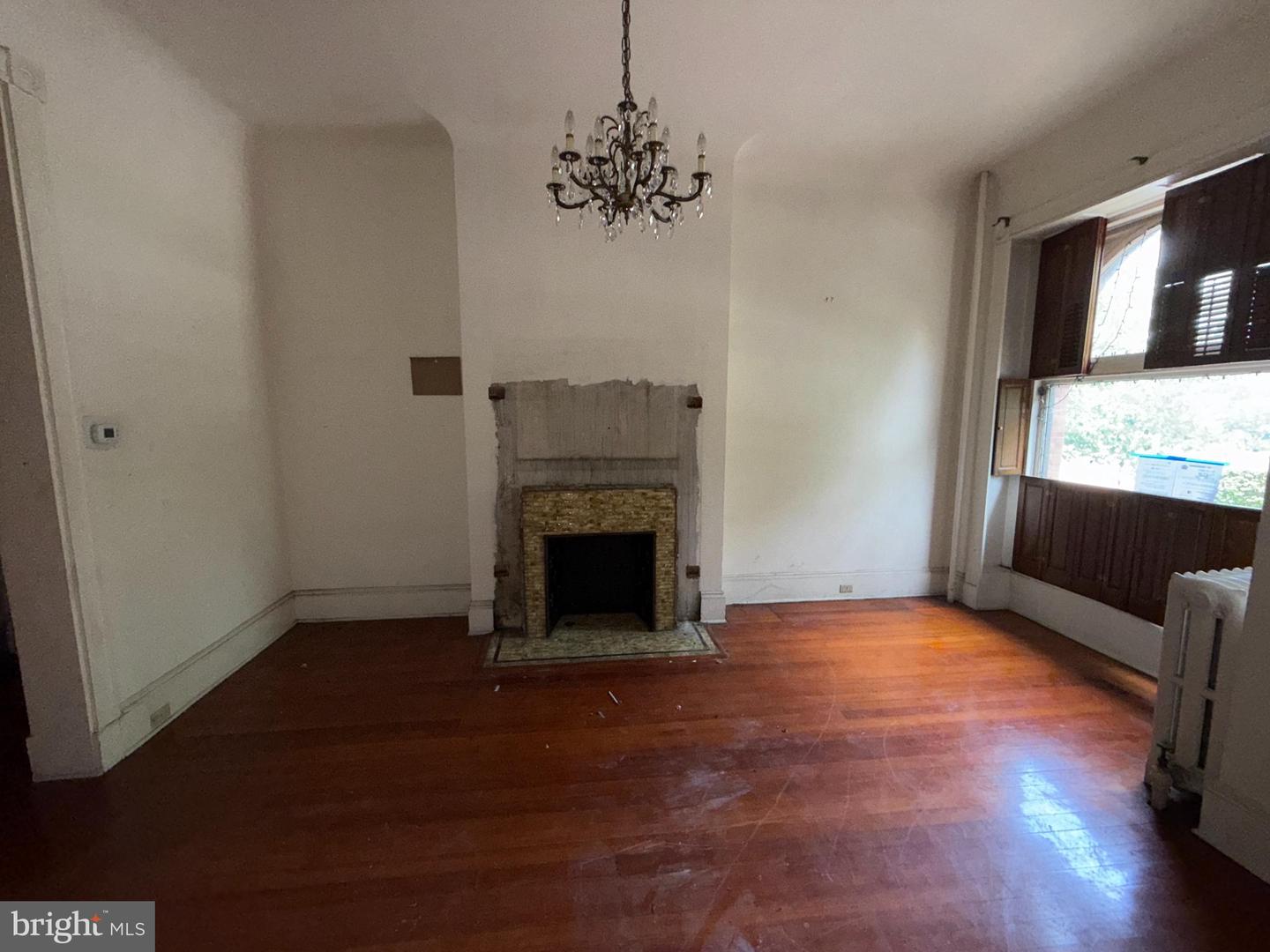 2036 Park Ave Property Photo 10